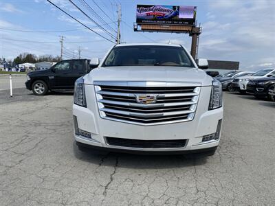 2016 Cadillac Escalade Platinum   - Photo 2 - Morgantown, WV 26505
