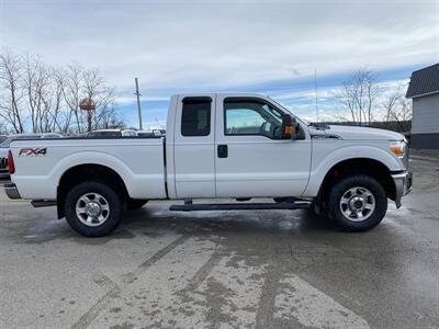 2012 Ford F-250 Super Duty XL  FX4 - Photo 4 - Morgantown, WV 26505
