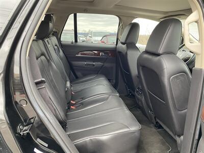 2011 Lincoln MKX   - Photo 17 - Morgantown, WV 26505