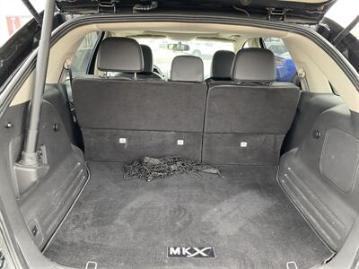 2011 Lincoln MKX   - Photo 16 - Morgantown, WV 26505