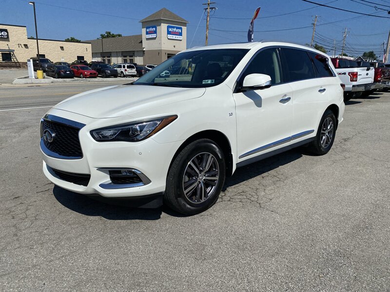 2017 INFINITI QX60   - Photo 1 - Morgantown, WV 26505