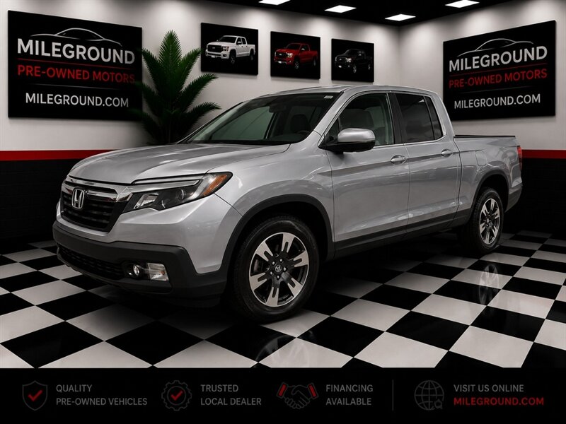2017 Honda Ridgeline RTL-T   - Photo 1 - Morgantown, WV 26505