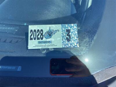 2017 Ford F-150 XL   - Photo 11 - Morgantown, WV 26505