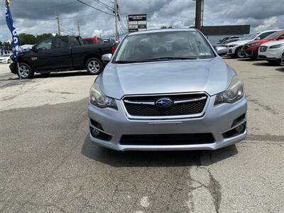 2015 Subaru Impreza 2.0i Limited   - Photo 2 - Morgantown, WV 26505