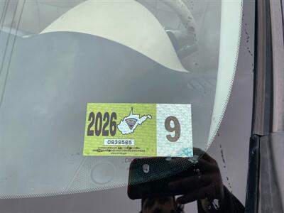 2013 Nissan Altima 3.5 SV   - Photo 12 - Morgantown, WV 26505