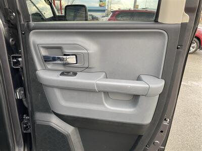 2016 RAM 1500 SLT   - Photo 17 - Morgantown, WV 26505
