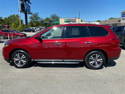 2020 Nissan Pathfinder SL   - Photo 9 - Morgantown, WV 26505