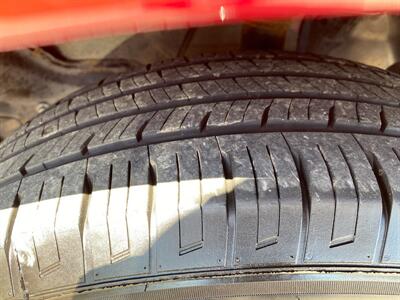 2020 Nissan Pathfinder SL   - Photo 11 - Morgantown, WV 26505