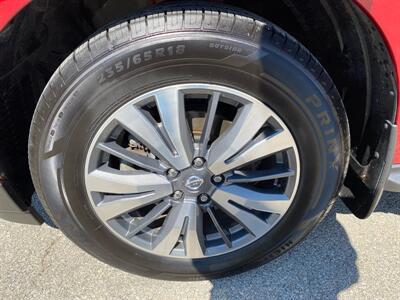 2020 Nissan Pathfinder SL   - Photo 10 - Morgantown, WV 26505