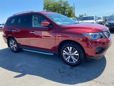 2020 Nissan Pathfinder SL   - Photo 3 - Morgantown, WV 26505