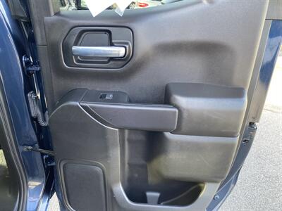 2020 Chevrolet Silverado 1500 Custom   - Photo 17 - Morgantown, WV 26505