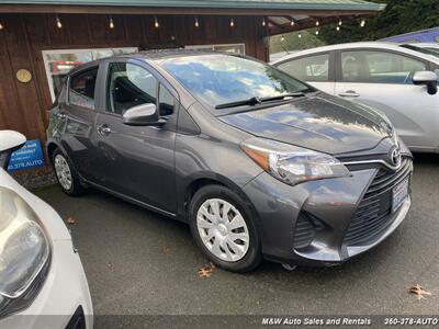 2015 Toyota Yaris 5-Door SE   - Photo 2 - Friday Harbor, WA 98250