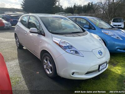 2012 Nissan LEAF SV   - Photo 2 - Friday Harbor, WA 98250