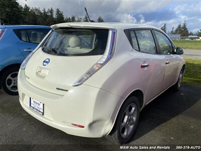 2012 Nissan LEAF SV   - Photo 3 - Friday Harbor, WA 98250