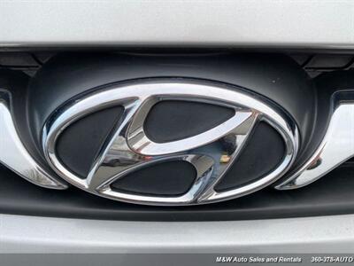 2012 Hyundai Accent GLS   - Photo 14 - Friday Harbor, WA 98250