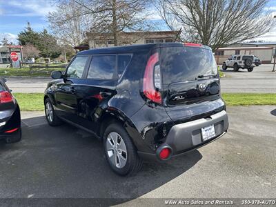 2016 Kia Soul LX   - Photo 4 - Friday Harbor, WA 98250