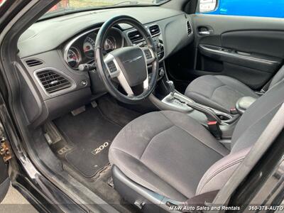 2013 Chrysler 200 Touring   - Photo 5 - Friday Harbor, WA 98250