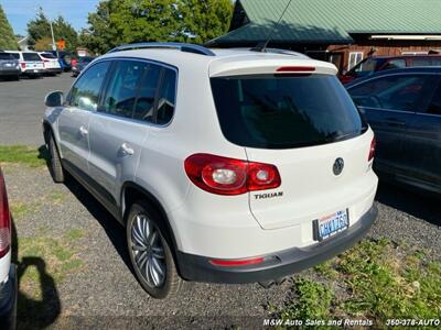 2011 Volkswagen Tiguan S 4Motion   - Photo 4 - Friday Harbor, WA 98250