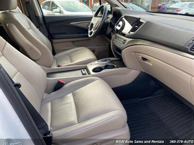 2021 Honda Pilot EX-L   - Photo 11 - Friday Harbor, WA 98250