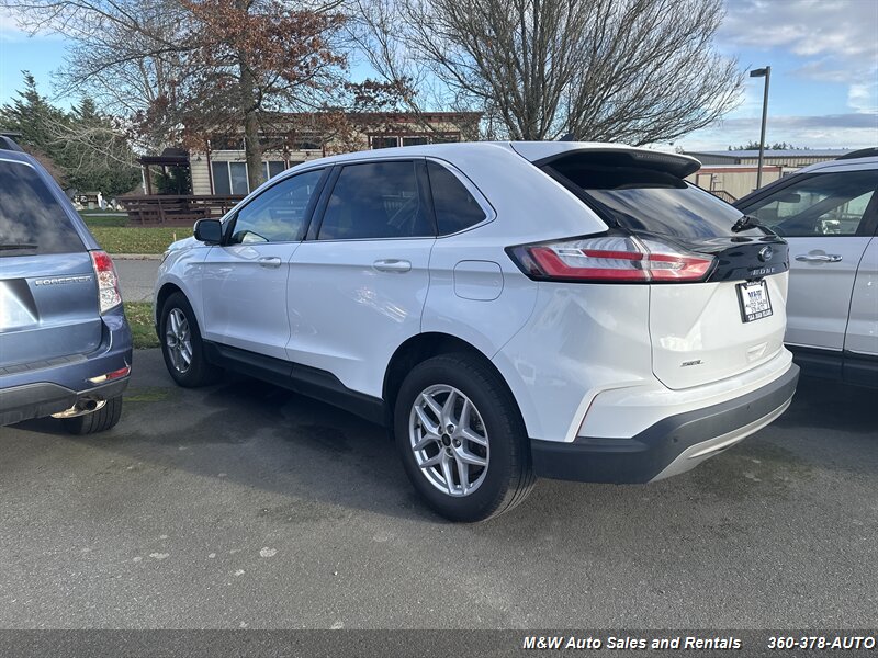 2024 Ford Edge SEL  