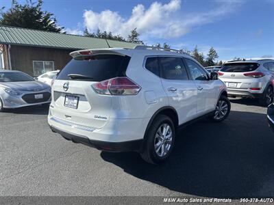 2016 Nissan Rogue SV   - Photo 3 - Friday Harbor, WA 98250