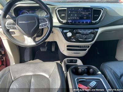 2021 Chrysler Pacifica Touring L   - Photo 5 - Friday Harbor, WA 98250