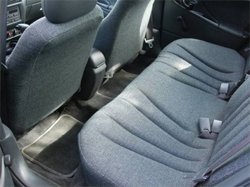 2005 CHEVROLET Cavalier-L4   - Photo 4 - Friday Harbor, WA 98250