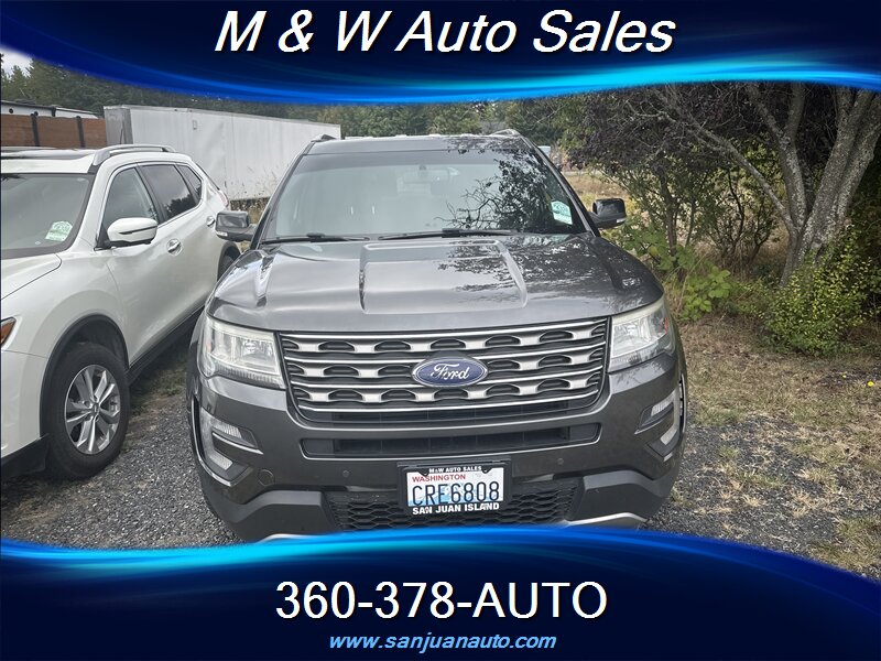 2017 Ford Explorer XLT  