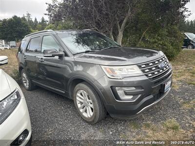 2017 Ford Explorer XLT   - Photo 3 - Friday Harbor, WA 98250