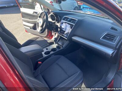 2018 Subaru Legacy 2.5i Premium  AWD - Photo 5 - Friday Harbor, WA 98250