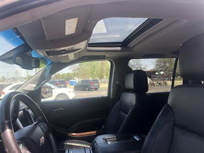 2017 Chevrolet Suburban Premier   - Photo 15 - Owatonna, MN 55060