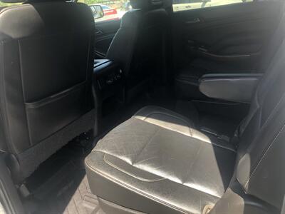 2017 Chevrolet Suburban Premier   - Photo 16 - Owatonna, MN 55060