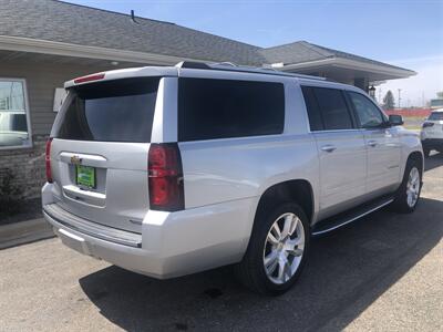 2017 Chevrolet Suburban Premier   - Photo 9 - Owatonna, MN 55060