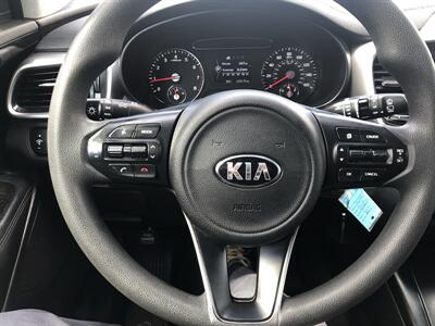 2016 Kia Sorento LX V6   - Photo 42 - Owatonna, MN 55060