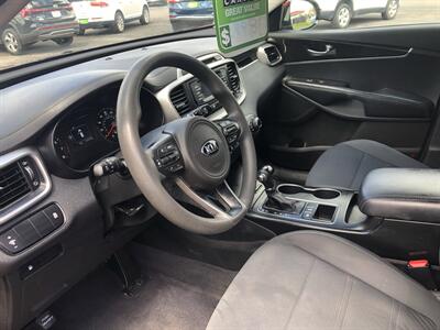 2016 Kia Sorento LX V6   - Photo 14 - Owatonna, MN 55060