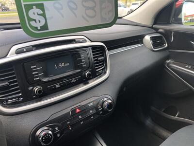 2016 Kia Sorento LX V6   - Photo 43 - Owatonna, MN 55060