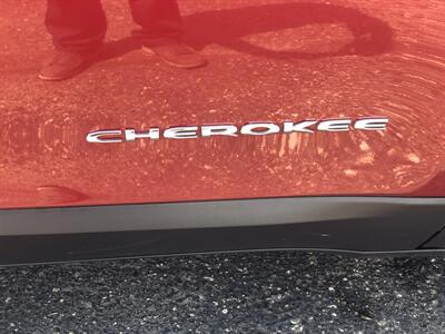 2016 Jeep Cherokee Latitude   - Photo 13 - Owatonna, MN 55060
