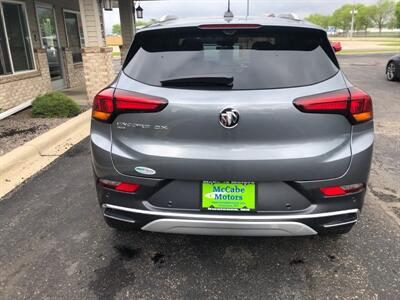 2021 Buick Encore GX Essence   - Photo 9 - Owatonna, MN 55060