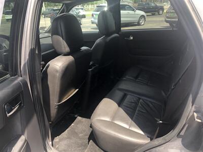 2011 Ford Escape Limited   - Photo 7 - Owatonna, MN 55060