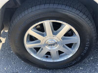 2005 Buick Rainier CXL   - Photo 11 - Owatonna, MN 55060