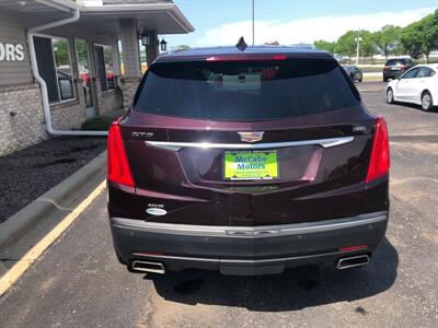 2017 Cadillac XT5 Premium Luxury   - Photo 7 - Owatonna, MN 55060