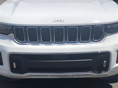 2024 Jeep Grand Cherokee Overland   - Photo 4 - Owatonna, MN 55060
