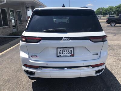 2024 Jeep Grand Cherokee Overland   - Photo 9 - Owatonna, MN 55060