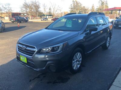 2018 Subaru Outback 2.5i   - Photo 5 - Owatonna, MN 55060