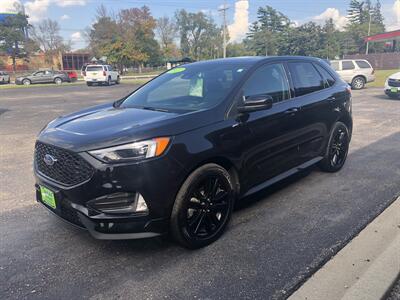 2022 Ford Edge ST-Line   - Photo 5 - Owatonna, MN 55060