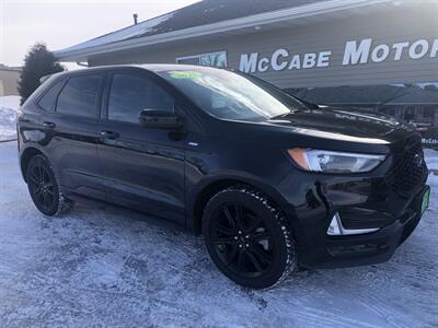 2022 Ford Edge ST-Line   - Photo 2 - Owatonna, MN 55060
