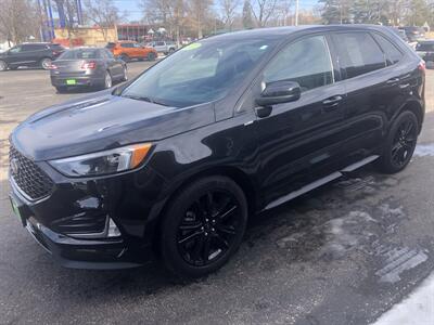 2022 Ford Edge ST-Line   - Photo 7 - Owatonna, MN 55060