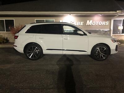 2025 Audi Q7 quattro Premium Plus 45 TFSI   - Photo 1 - Owatonna, MN 55060