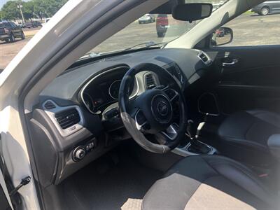 2019 Jeep Compass Latitude   - Photo 13 - Owatonna, MN 55060