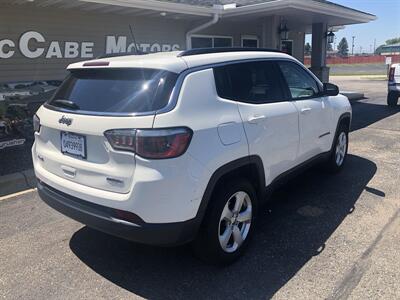 2019 Jeep Compass Latitude   - Photo 8 - Owatonna, MN 55060